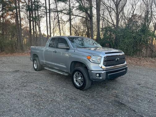2019 Toyota Tundra SR5