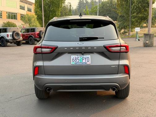 CARBONIZED GRAY METALLIC 2023 Ford Escape ST-LINE SELECT