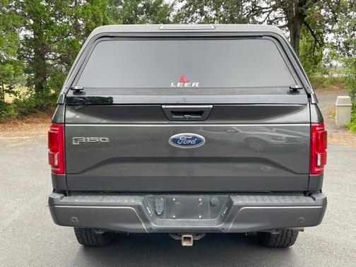 Photo 4 of 29 of 2015 Ford F-150 Lariat