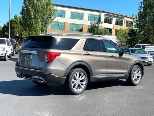 2021 Ford Explorer PLATINUM