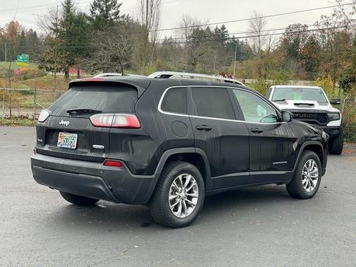 2020 Jeep Cherokee LATITUDE PLUS