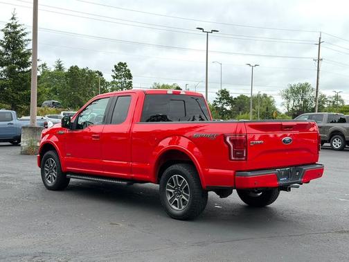 RACE RED 2017 Ford F-150 LARIAT