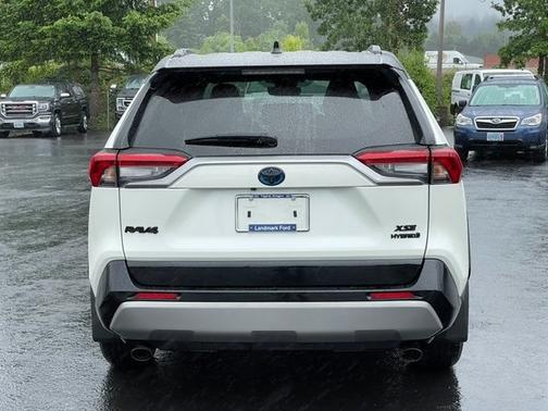 2022 Toyota RAV4 XSE