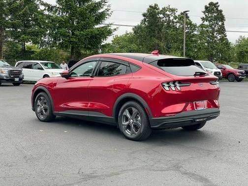 2021 Ford Mustang Mach-E SELECT