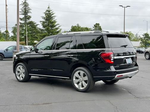 AGATE BLACK METALLIC 2024 Ford Expedition PLATINUM