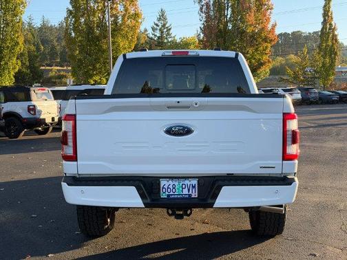 Oxford White 2023 Ford F-150 Lariat
