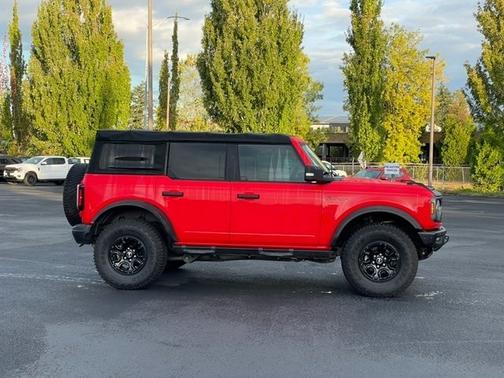 2021 Ford Bronco 