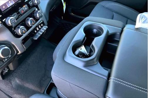 2026 RAM 1500 Warlock Crew Cab 4x4 5'7' Box