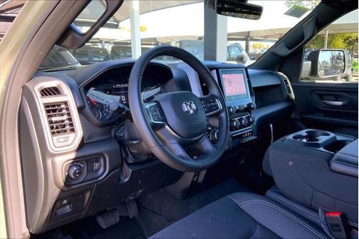 2026 RAM 1500 Warlock Crew Cab 4x4 5'7' Box