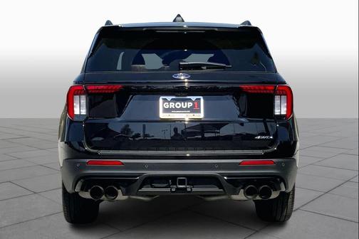 Agate Black Metallic 2025 Ford Explorer ST-Line