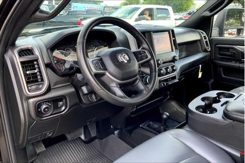 2024 RAM 2500 Tradesman Regular Cab 4x4 8' Box