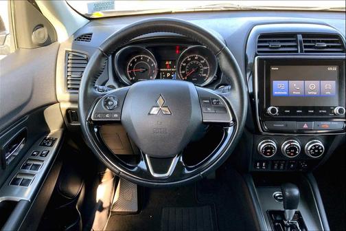 2024 Mitsubishi Outlander Sport SE