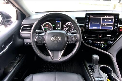 2024 Toyota Camry Hybrid SE