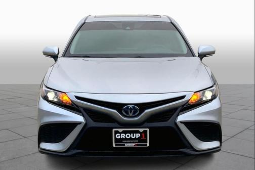 2024 Toyota Camry Hybrid SE