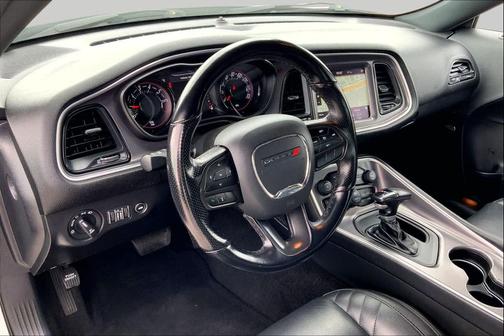 White Knuckle Clearcoat 2021 Dodge Challenger SXT