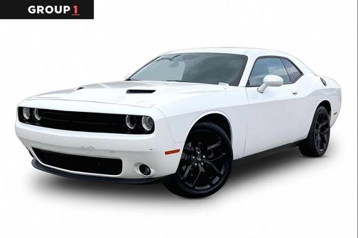 White Knuckle Clearcoat 2021 Dodge Challenger SXT