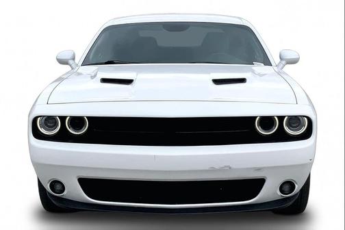 White Knuckle Clearcoat 2021 Dodge Challenger SXT