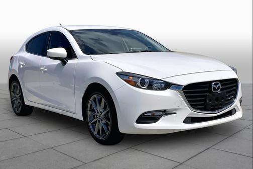 Snowflake White Pearl Mica 2018 Mazda Mazda3 Touring