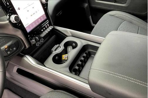 2025 RAM 2500 Lone Star Crew Cab 4x4 6'4' Box