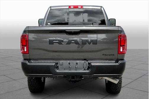 2025 RAM 2500 Tradesman Crew Cab 4x4 6'4' Box