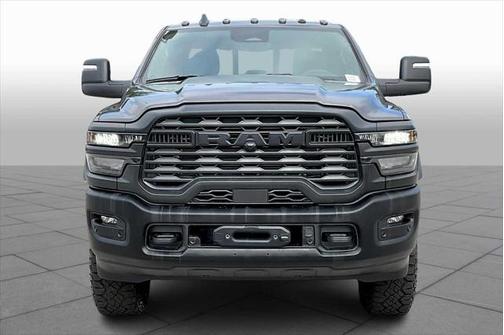 2025 RAM 2500 Tradesman Crew Cab 4x4 6'4' Box