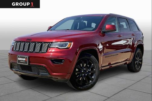 Velvet Red Pearlcoat 2022 Jeep Grand Cherokee Laredo