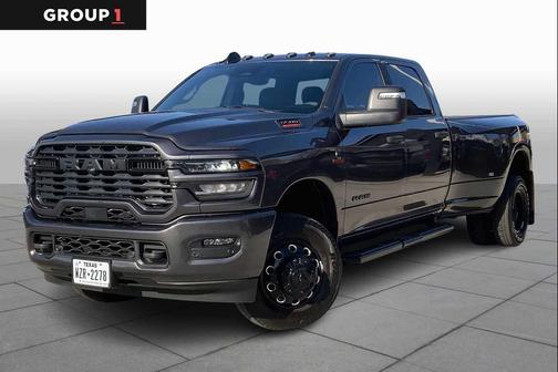 2025 RAM 3500 Lone Star Crew Cab 4x4 8' Box