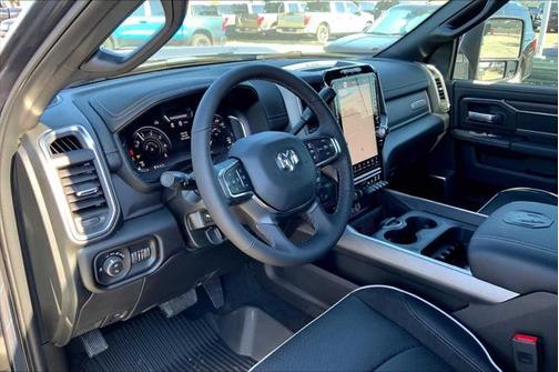 2026 RAM 2500 Laramie Crew Cab 4x4 6'4' Box