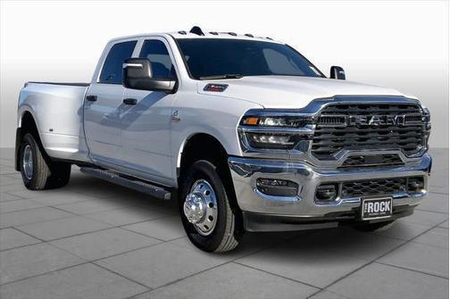 2026 RAM 3500 Tradesman Crew Cab 4x4 8' Box