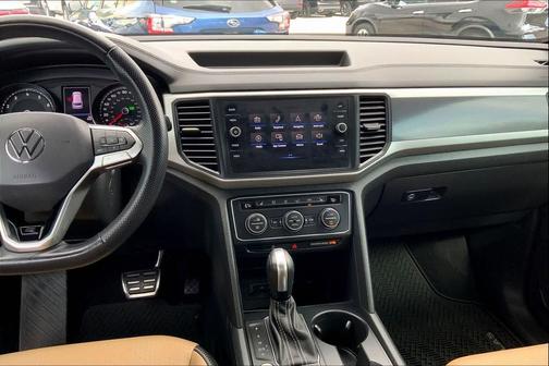 2021 Volkswagen Atlas Cross Sport 3.6L V6 SE w/Technology R-Line
