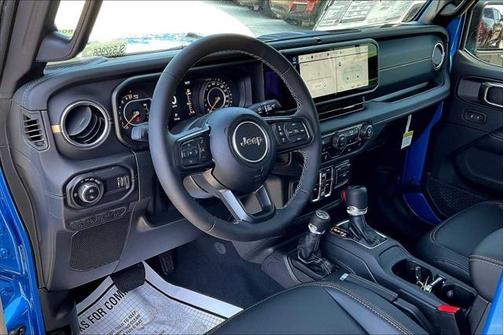 2025 Jeep Gladiator High Tide