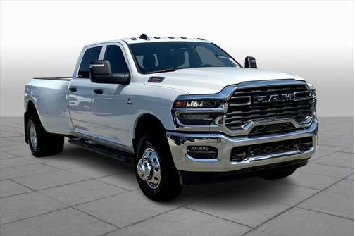 2026 RAM 3500 Tradesman Crew Cab 4x4 8' Box