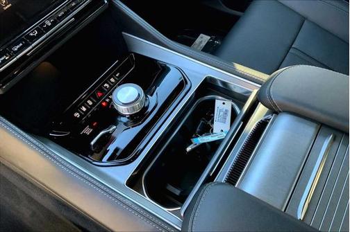 2025 Jeep Wagoneer Series II 4x4