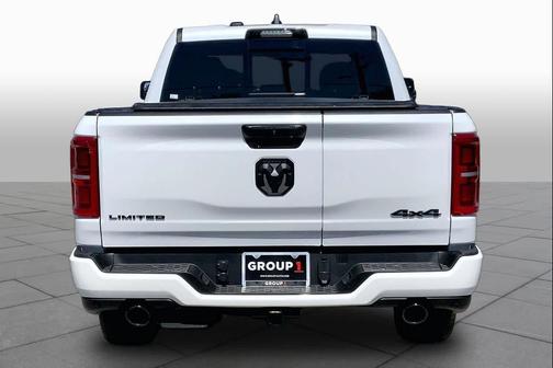 Ivory White Tri-Coat Pearlcoat 2026 RAM 1500 Limited