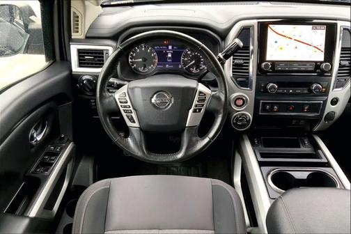 2021 Nissan Titan SV