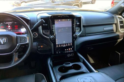 2024 RAM 2500 Laramie Crew Cab 4x4 6'4' Box