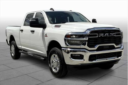 2025 RAM 2500 Tradesman Crew Cab 4x4 6'4' Box