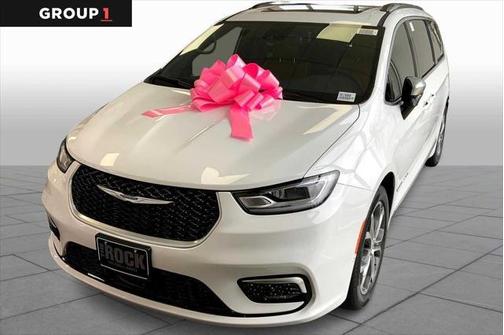 2026 Chrysler Pacifica L