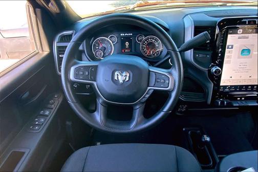 2024 RAM 2500 Tradesman Crew Cab 4x4 6'4' Box