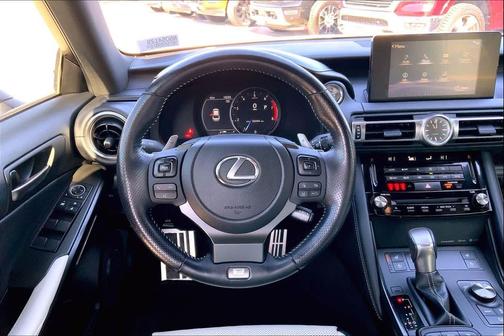 2022 Lexus IS 350 Base