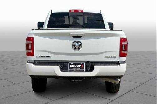 2024 RAM 2500 Laramie Crew Cab 4x4 6'4' Box