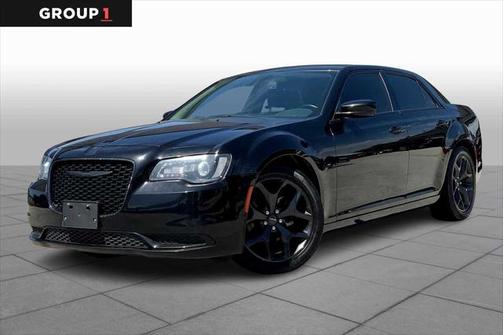 2021 Chrysler 300 Touring