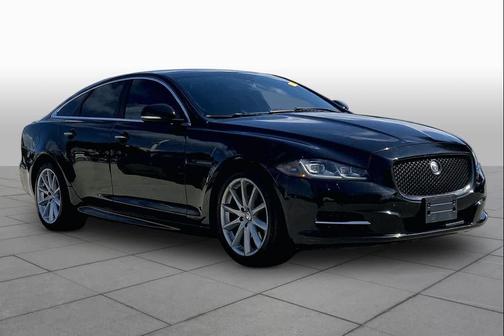 Ebony 2015 Jaguar XJ Base