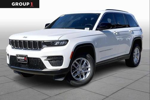 2026 Jeep Grand Cherokee Laredo