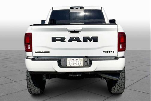 2025 RAM 2500 Laramie Crew Cab 4x4 6'4' Box