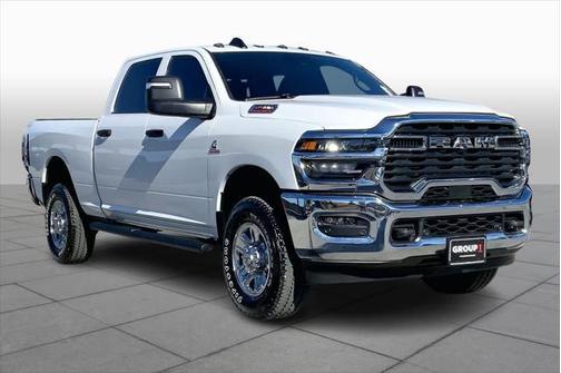 2026 RAM 2500 Tradesman Crew Cab 4x4 6'4' Box