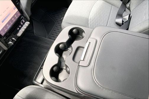 Black 2026 RAM 2500 Tradesman Crew Cab 4x4 6'4' Box