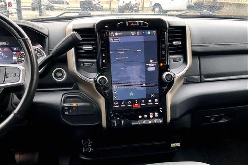 2024 RAM 2500 Laramie Crew Cab 4x4 6'4' Box