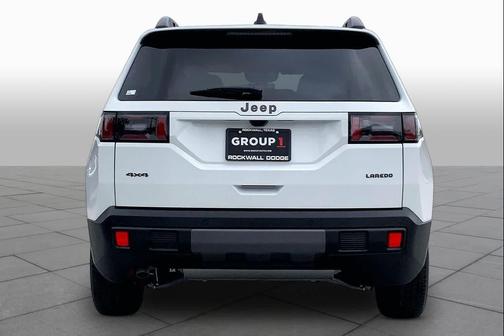 Bright White Clearcoat 2026 Jeep Cherokee Laredo 4x4