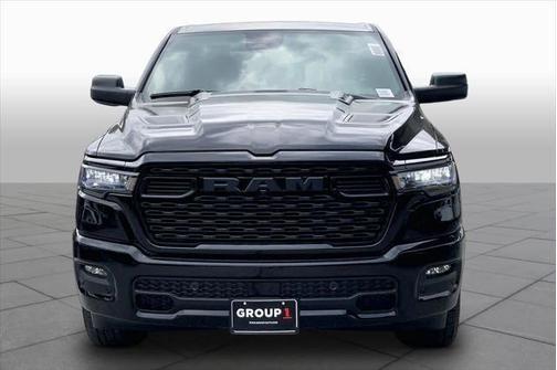 Diamond Black Crystal Pearlcoat 2026 RAM 1500 Express